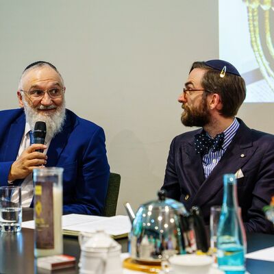 Bild vergr&ouml;&szlig;ern: Eine Momentaufnahme aus der Veranstaltung "Ein Abend zur Erinnerung an Albrecht Weinberg sel. A."